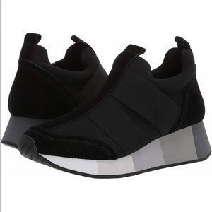 Prix Donald Pliner Low Top Platform Sneakers